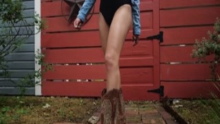 Kristin Showcasing Body