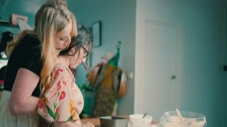 Charlieforde - Bake Me A Cake