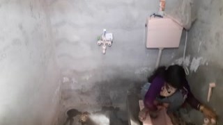 Pkgulnaz - Father-in-law Fucked his Daughter-in-law in Washroom