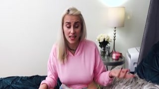 Lesbian teen scissoring with her stepsis