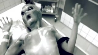 HORROR PORN – Roswell UFO