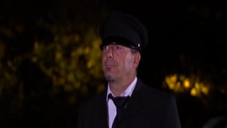 MagmaFilm - Taking advantage of the chauffeur